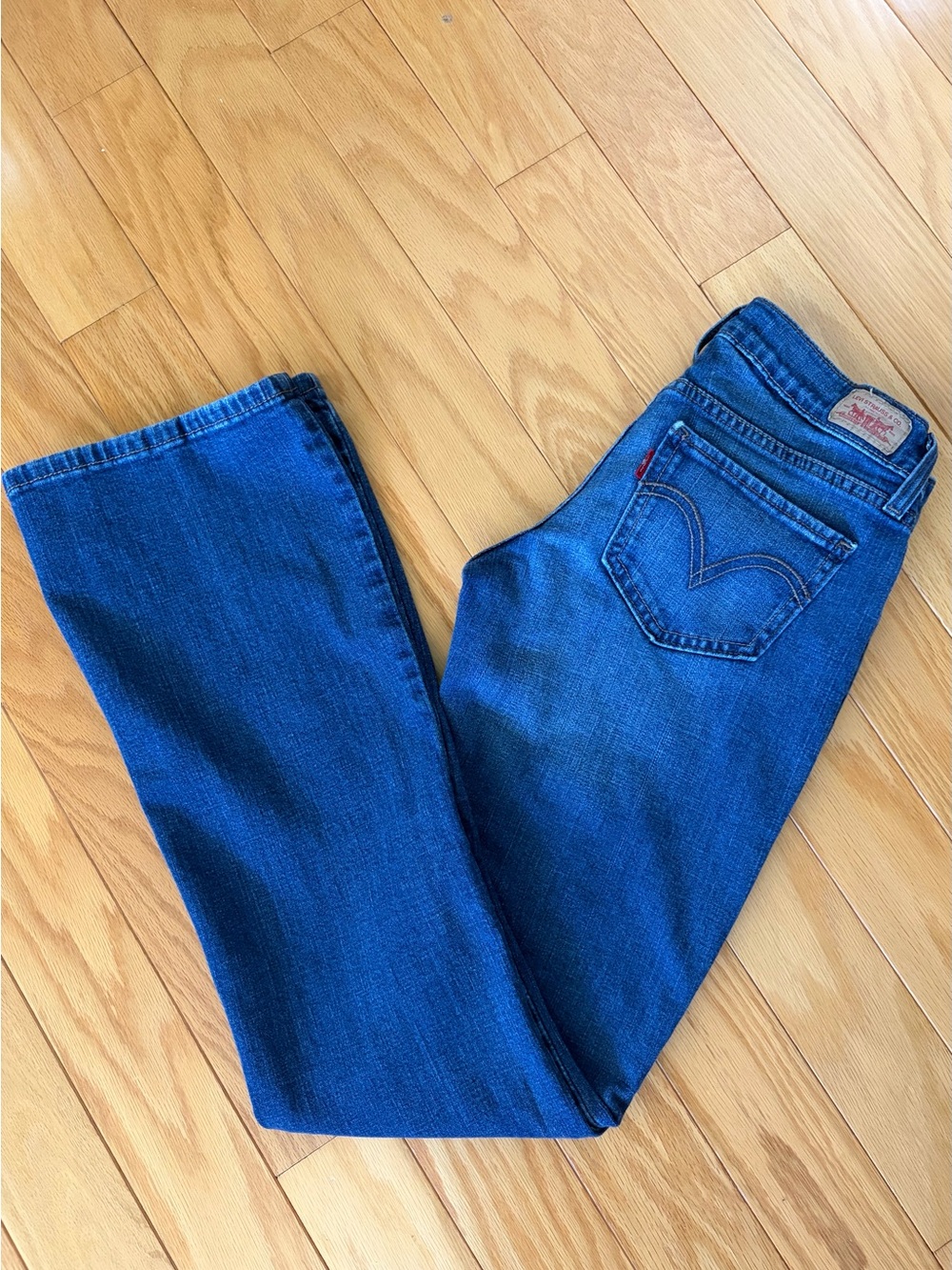 Levi’s 524 Too Superlow Rise Bootcut Jeans Sz 3